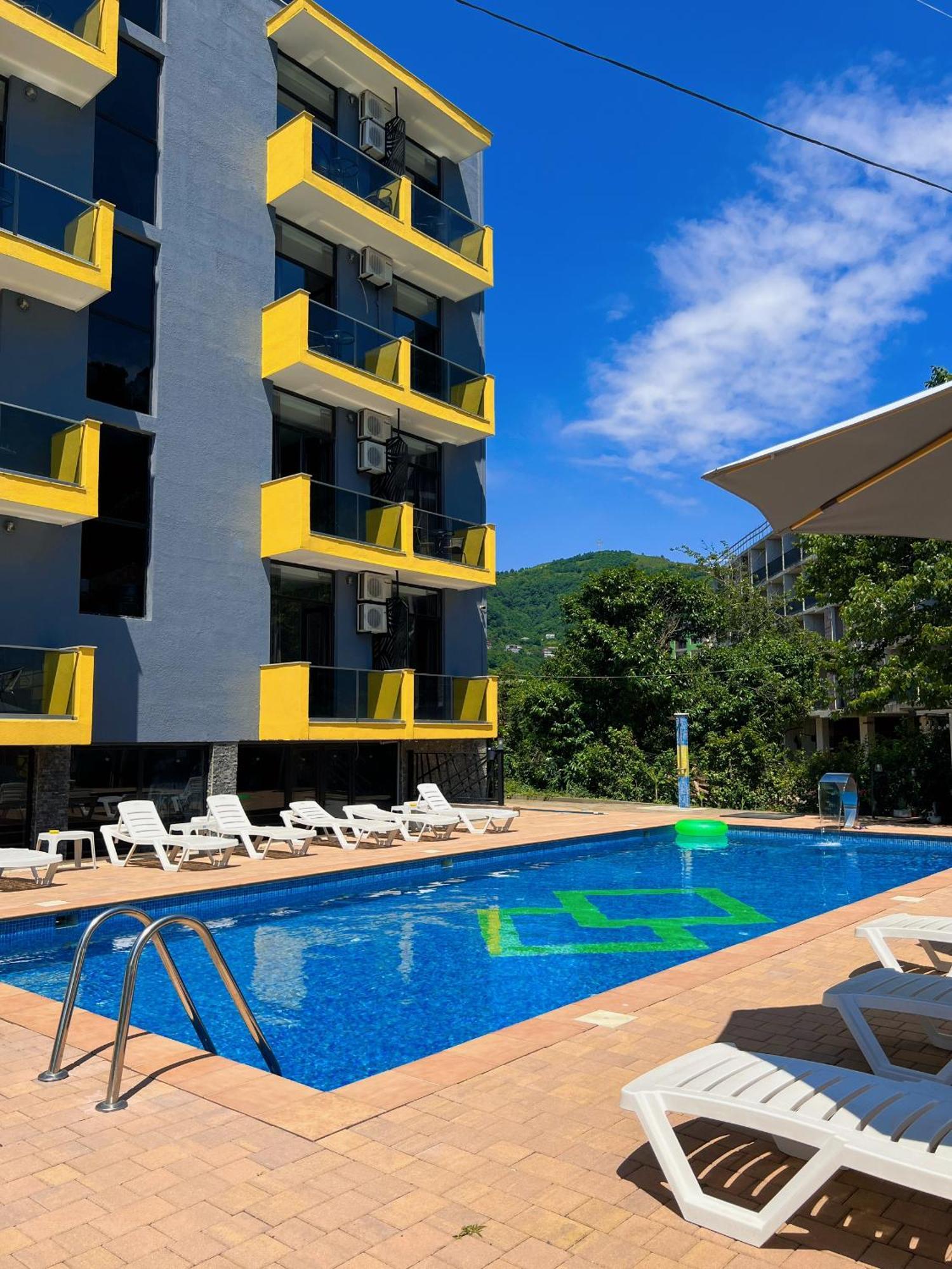 Casa Del Mar Hotel Kvariati Exterior photo